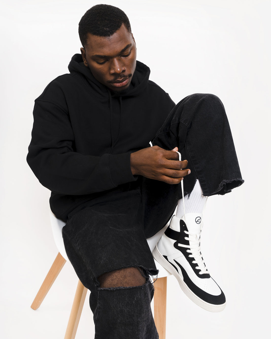 Hygge/22 High Top White Carbon