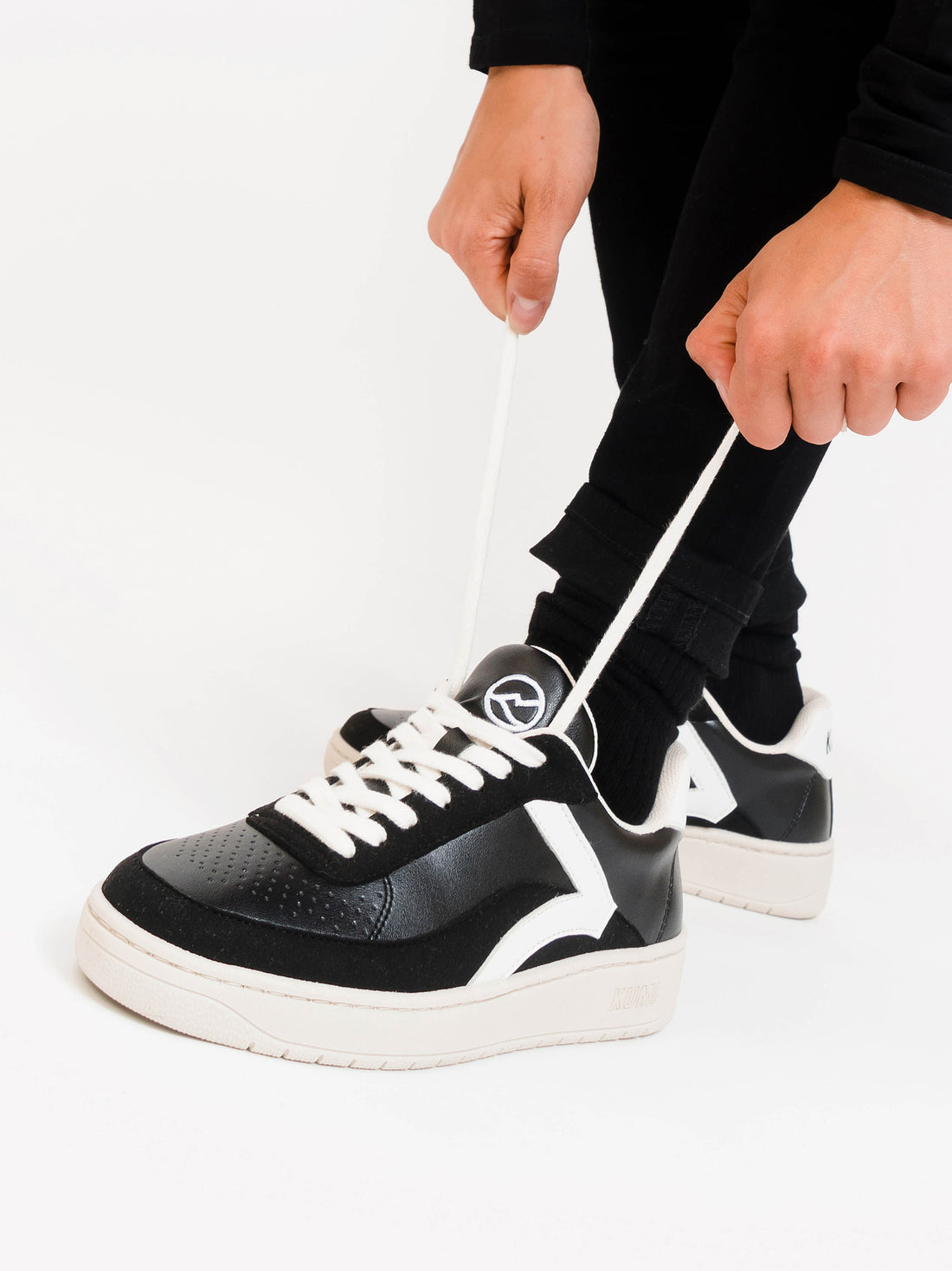 Hygge/22 Suede Carbon