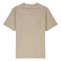 Camiseta color beige KUMI T-Shirt de algodón orgánico con texto OUTSTANDING PEOPLE CLUB en la espalda