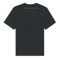 Camiseta color negro KUMI T-Shirt de algodón orgánico con texto OUTSTANDING PEOPLE CLUB en la espalda