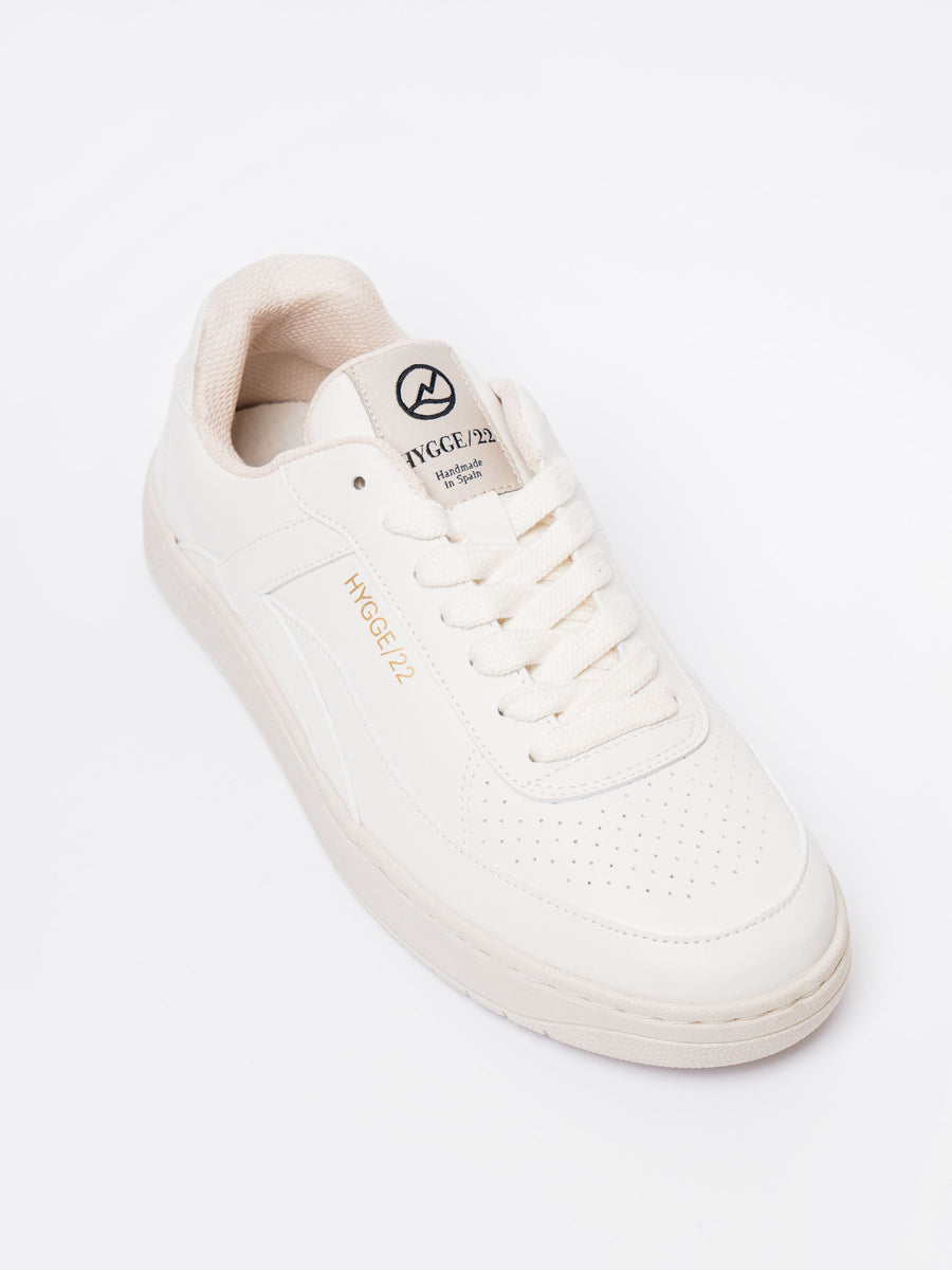 Hygge/22 All White
